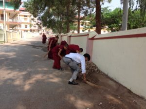 Schule Patenschaften Tibet.de