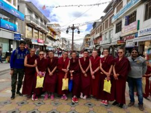 Patenschaften Nonnen Tibet.de
