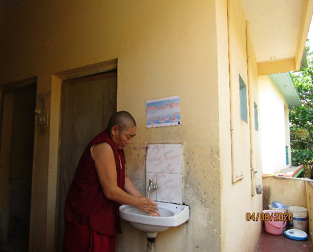 Tibet.de Nonnen Corona Hygiene